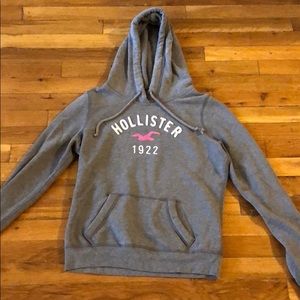 Hollister Grey Sweatshirt
